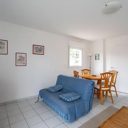 T2 Calme Avec Terrasse, Parking Privé, Proche Commerces Et Plages - - Fr-1-319-505 Appartement *