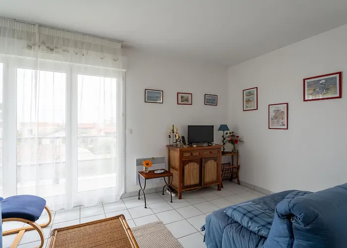 T2 Calme Avec Terrasse, Parking Prive, Proche Commerces Et Plages - - Fr-1-319-505 * آركاشو